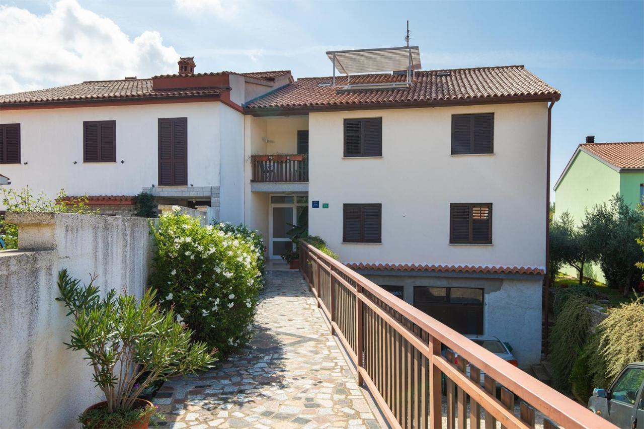 Apartman Piljan Pula Exterior foto